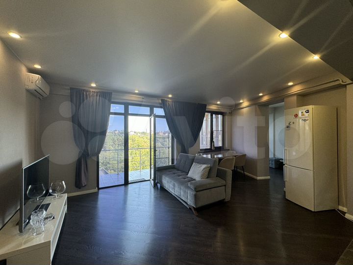 3-к. квартира, 80 м², 4/5 эт.