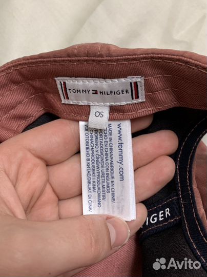 Tommy hilfiger кепка