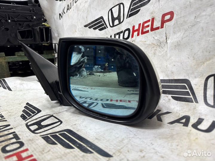 Зеркало заднего вида боковое правое Honda Accord