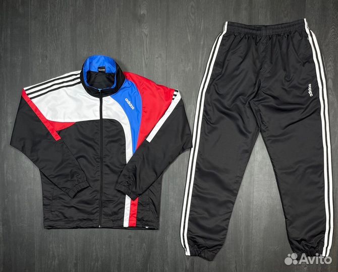 Спортивный костюм Adidas