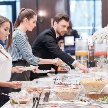 Кейтеринг под ключ для свадьбы / Банкет