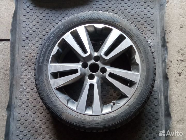 Nokian Tyres Hakkapeliitta 8 205/50 R17 93T
