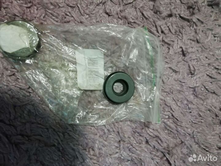 Подшипники стойки амортизатора на Chevrolet Lacett