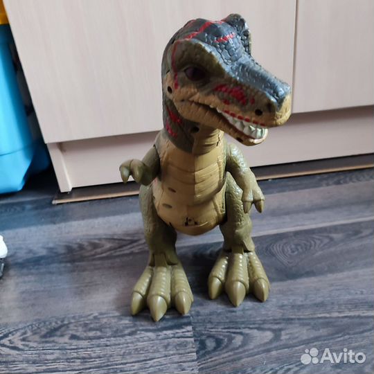 Игрушка робот динозавр