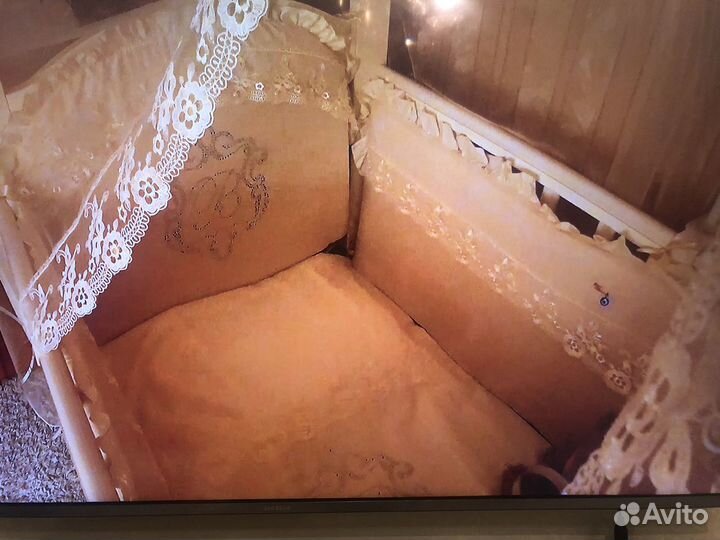 Бортики с комплектом постельного белья