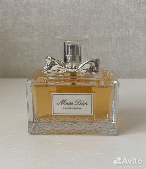 Christian Dior Miss Dior Eau de Parfum Делюсь