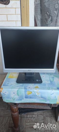 Монитор для компьютера 15 дюймов Acer