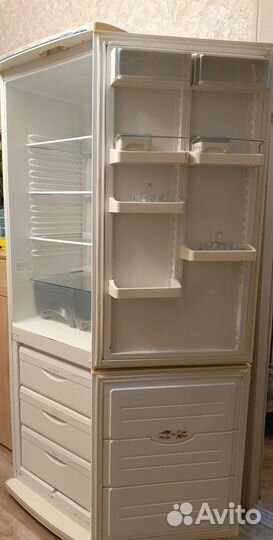 Продам холодильник бу Атлант