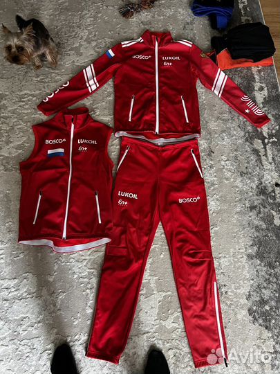 Спортивный костюм