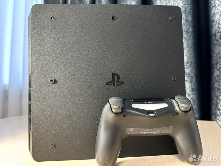 Sony PlayStation 4 Slim Black (1Tb) Б\У