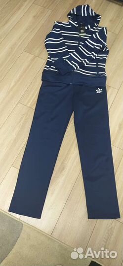 Спортивный костюм женский 46