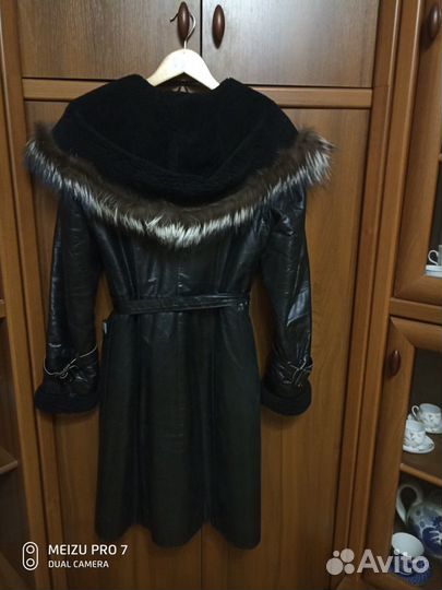Кожаная дубленка женская