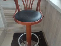 Барный деревянный со спинкой стул