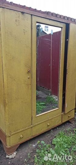 Платяной шкаф бу