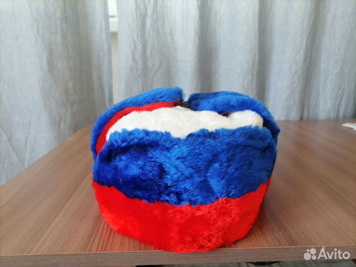 Шапка ушанка как сувенир
