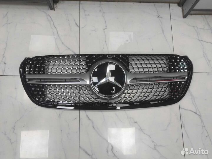 Решетка радиатора Diamond Mercedes-Benz GLE V167