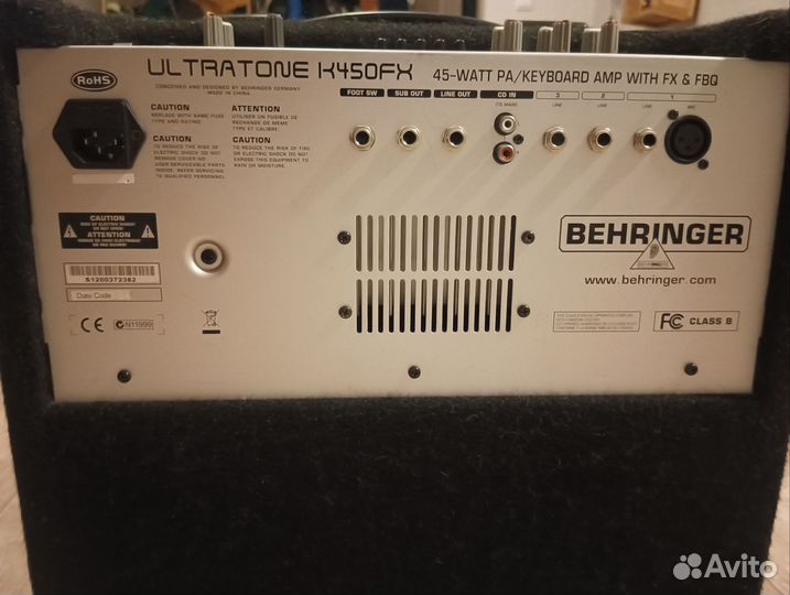 Комбоусилитель Behringer K450FX