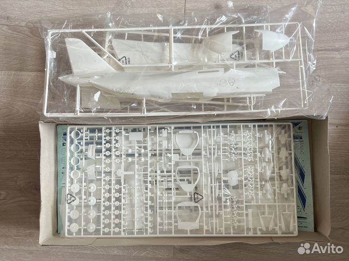 Сборная модель самолета Ан-124 Руслан 1:144