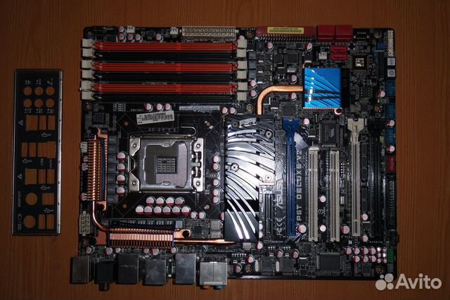 Плата сокет 1366. 1366 ASUS p6t Deluxe. Материнская плата ASUS p6t Deluxe. ASUS m3a79-t Deluxe Panel. ASUS p6t Deluxe v2 инструкция на русском.