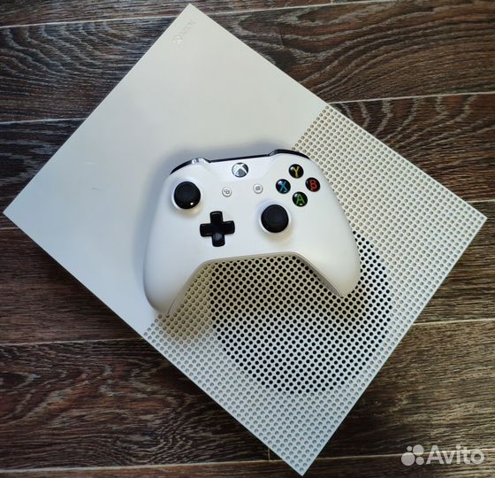 Xbox One S 1000gb/450+ Игр/Xbox Game Pass Ultimate