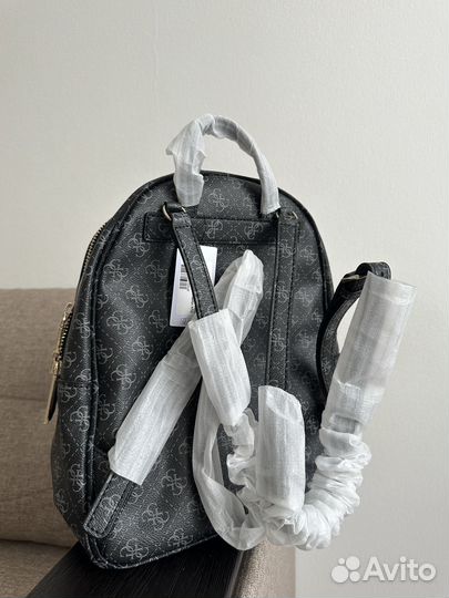 Рюкзак guess manhattan оригинал