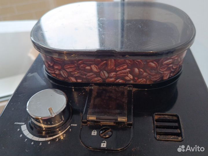 Автоматическая кофемашина philips