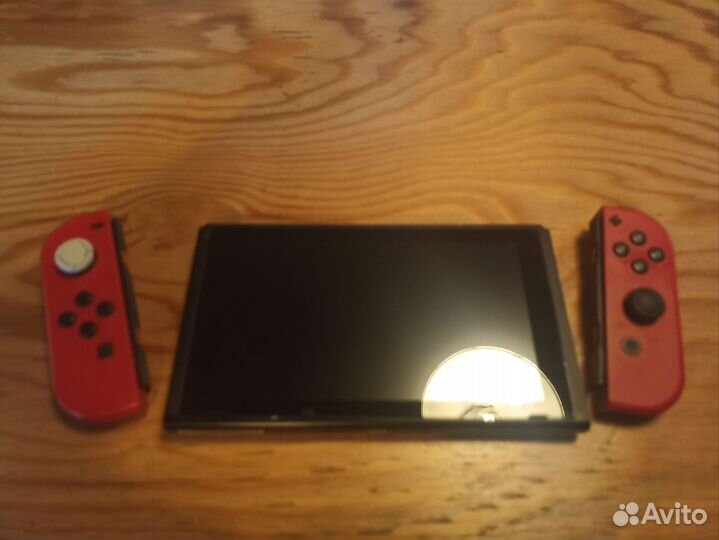 Nintendo Switch rev 1 прошитая