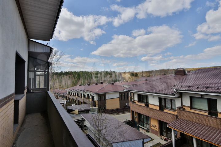 4-к. квартира, 163,2 м², 2/2 эт.