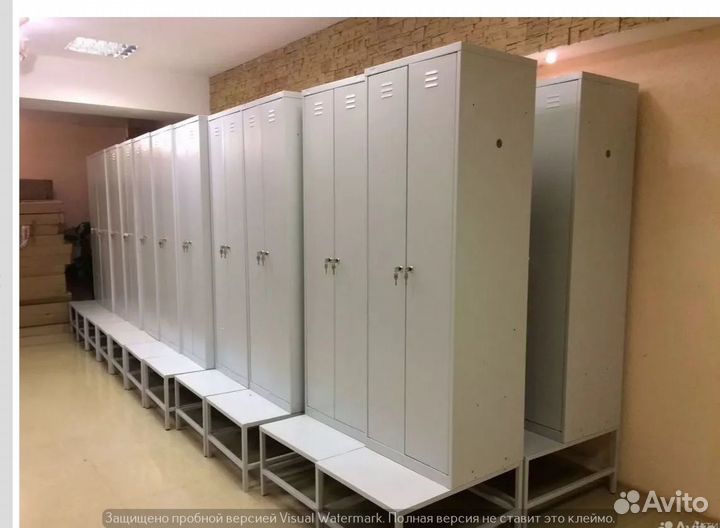 Металлический шкаф