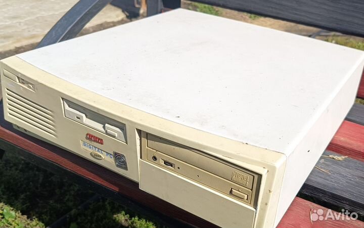 Ретро компьютер intel