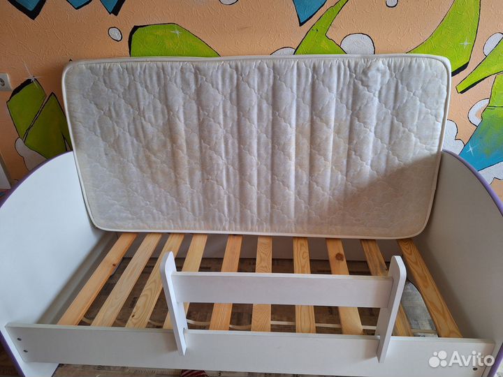 Комплект детской мебели для девочки