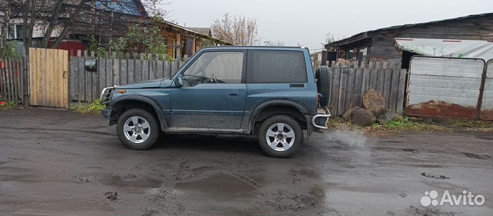 Suzuki Escudo 1.6 AT, 1993, 250 000 км