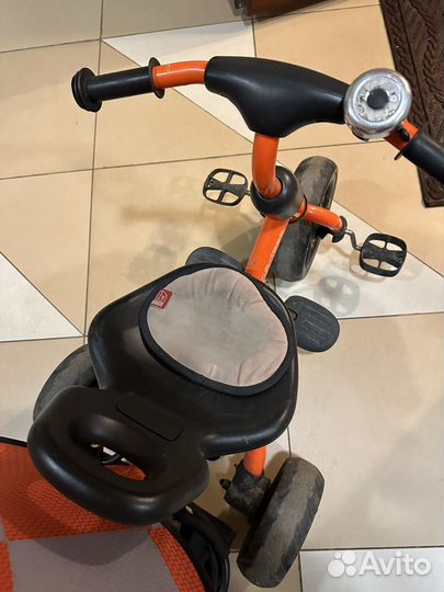 Трехколесный велосипед