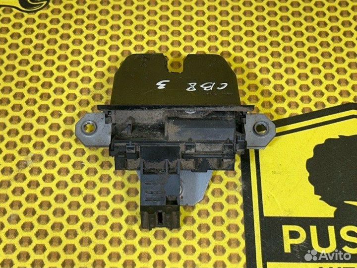 Замок багажника Ford Focus CB8 duratec 2.0 DI