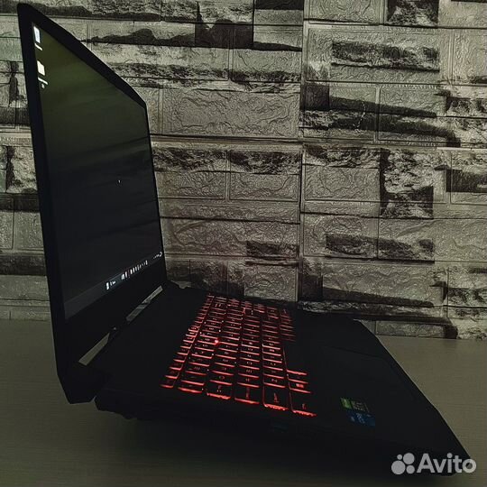 Ноутбук Msi katana RTX3060