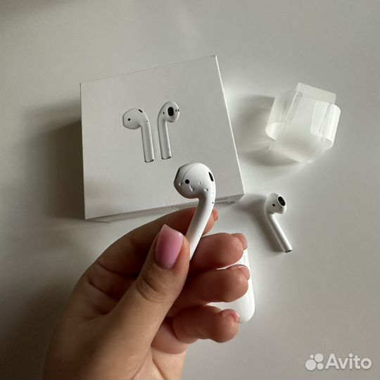 Наушники Apple AirPods 2 оригинал бу