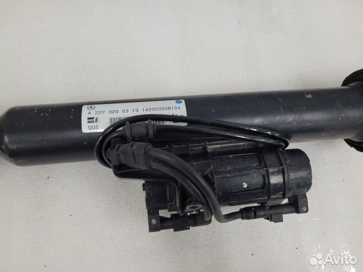 Задний левый амортизатор Mercedes W222