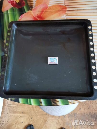 Противни для выпечки