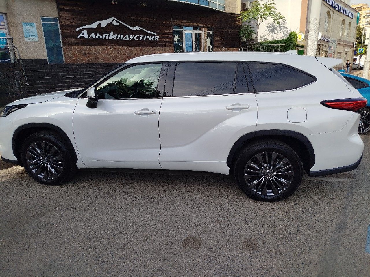 Toyota Highlander: фото из отзыва