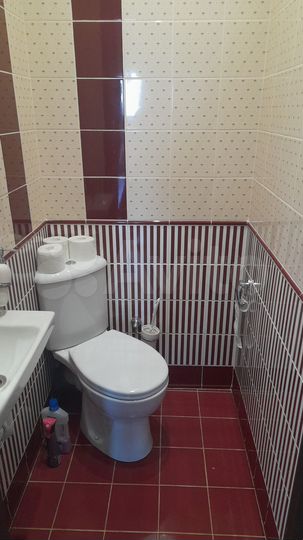 2-к. квартира, 77 м², 14/17 эт.