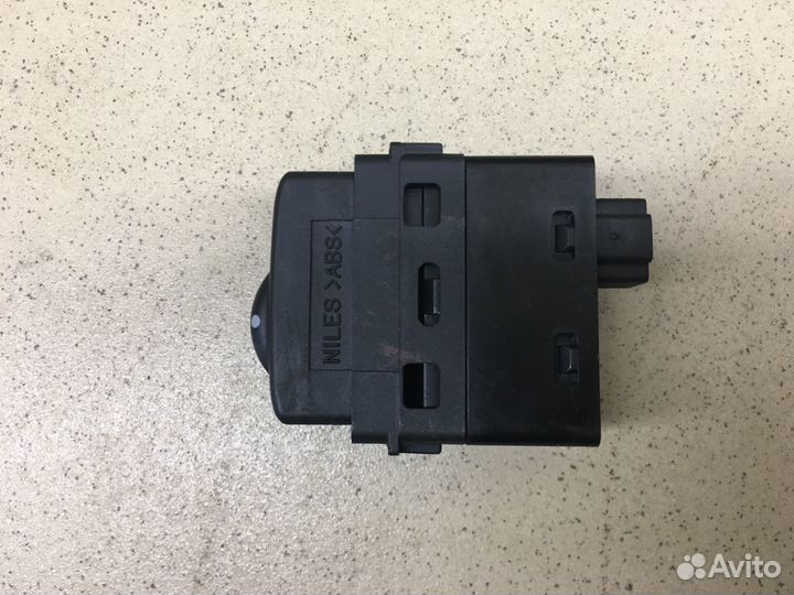 Кнопка корректора фар Almera (G15) 2013