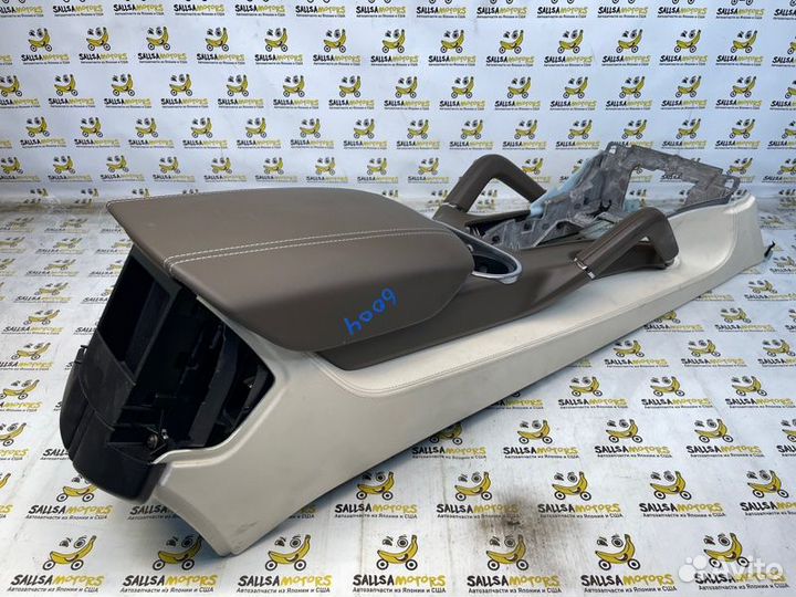 Подлокотник Porsche Cayenne 958 M48.02 4.8 2013