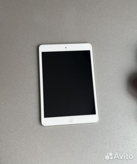 iPad mini wifi + cellular