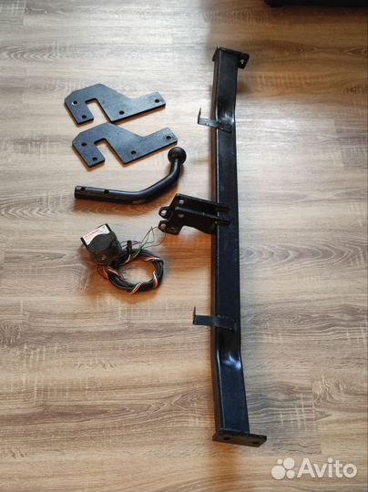 Фаркоп на Kia Rio и Hyundai Solaris