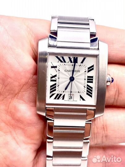 Часы Cartier Tank