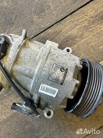 Компрессор кондиционера BMW 1 E87 (бмв 1 E87)