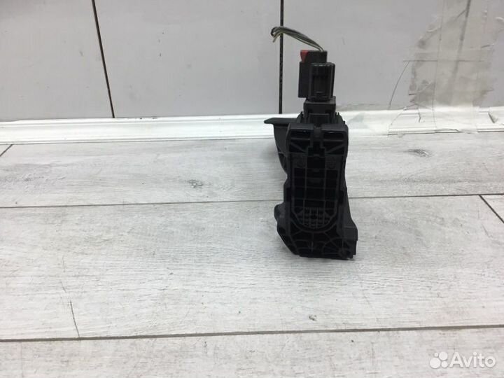 Педаль газа Audi A3 универсал cmba 2013