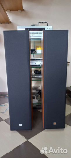 Акустические колонки JBL E 80