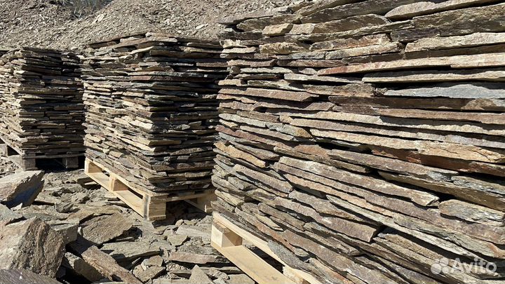 Камень плитняк природный строительный