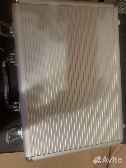 Покерный набор 200 фишек